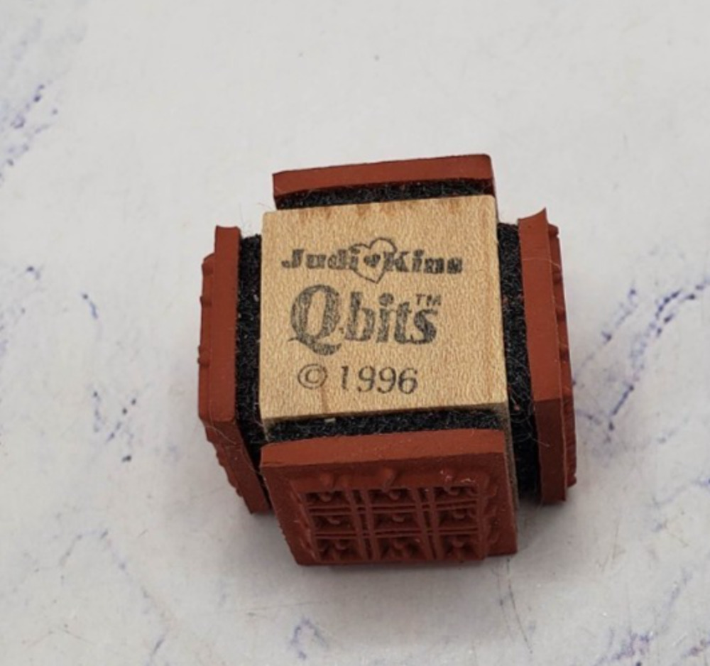 1996 JudiKins Q-bits Star Heart Square Wood Mounted Rubber Roll Stamp